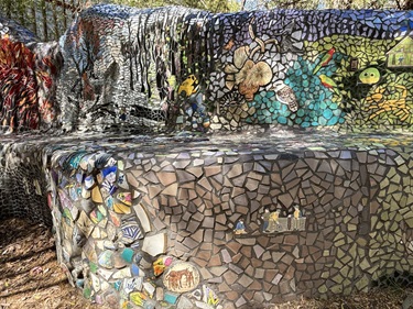 Lasting-Memories-Mosaic-Seat