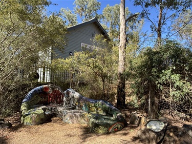 Lasting-Memories-Mosaic-seat in St Andrews location