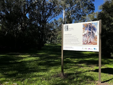 New sign at Wingrove Park